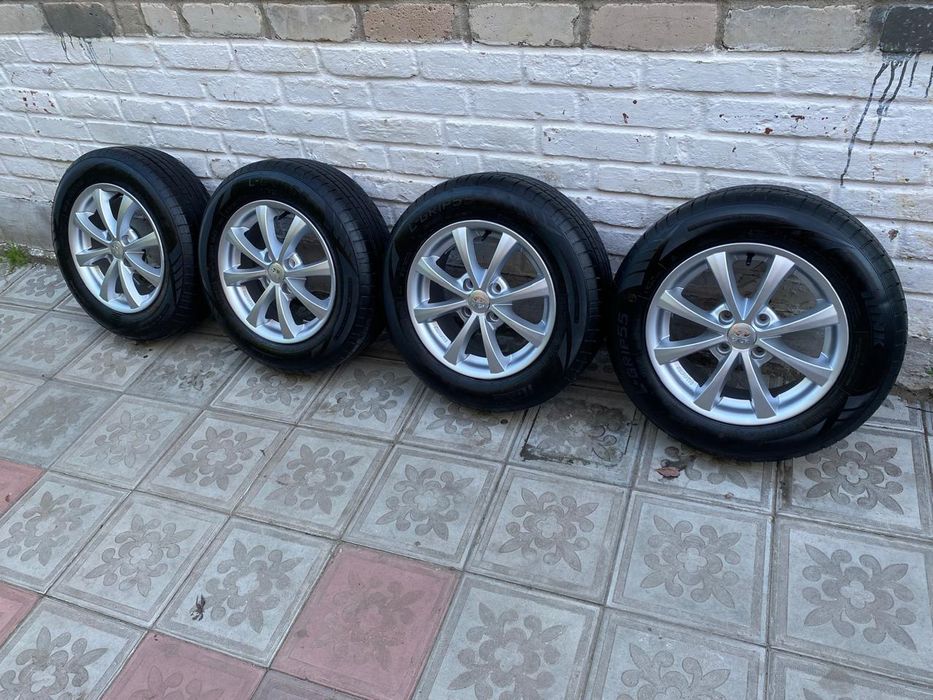 Диски с резиной на ВАЗ