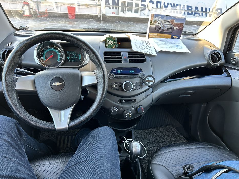 bir qôl moshina Tozza Спарк один руки