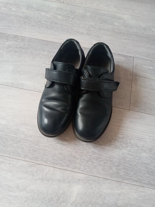 Продам туфли мальчика за 1000тг