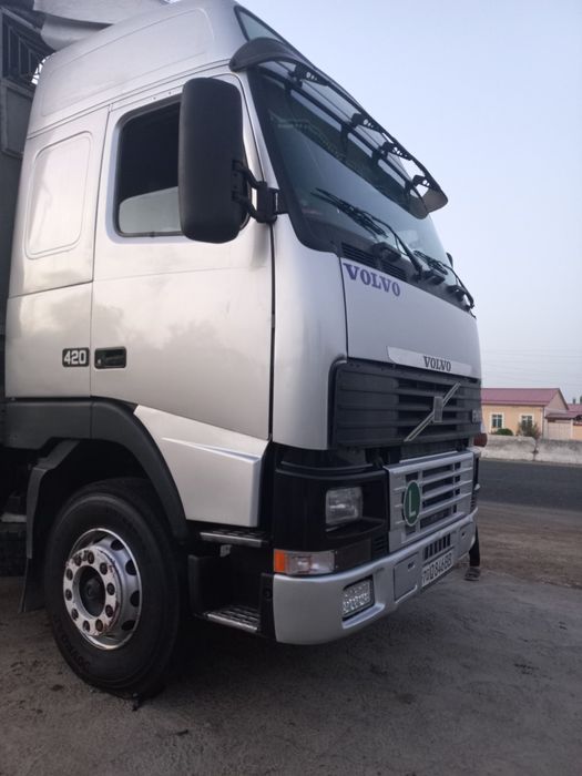 Volvo FH 12 sotiladi texnik Holati ideal.I Ishlab turban mashina .