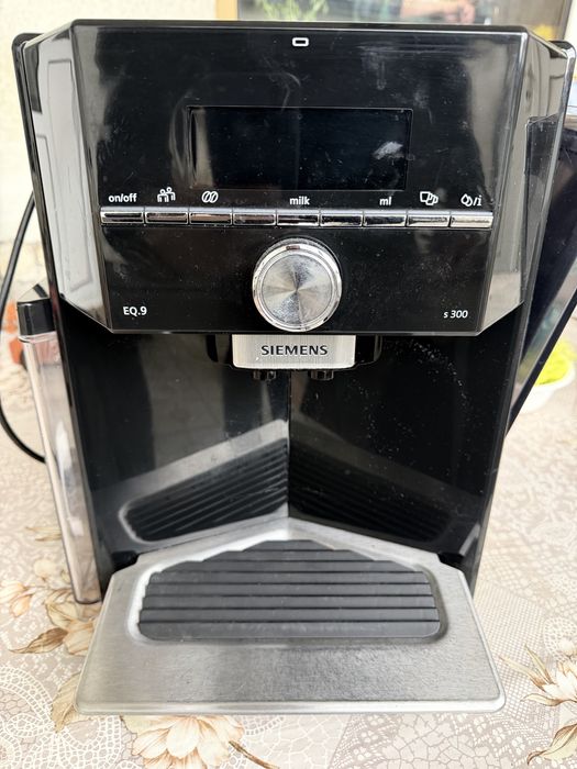 Expresor Siemens EQ9 nu functioneaza functia de lapte