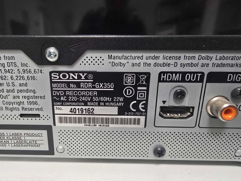 DVD Sony model - RDR - GX350, записващо
