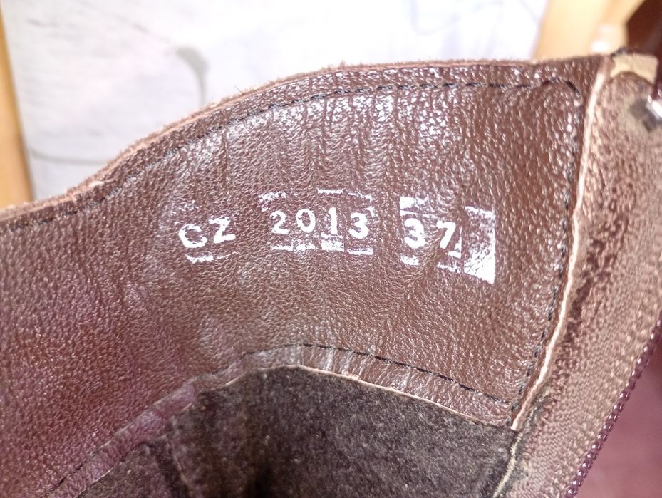 Изискани маркови дамски ботуши