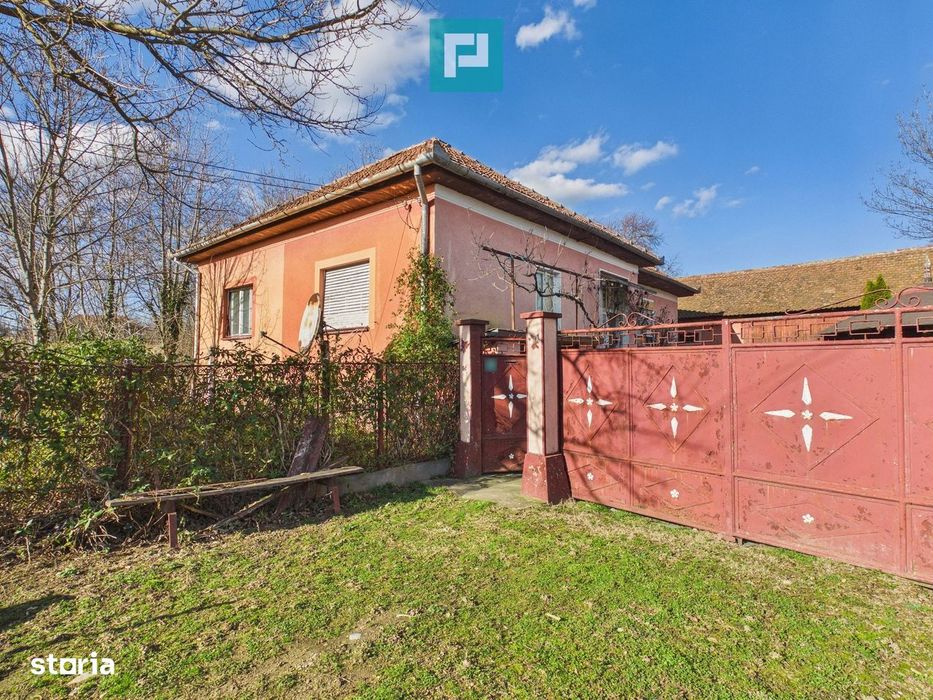 Casă cu 5 camere în zonă pitorească la Arăneag