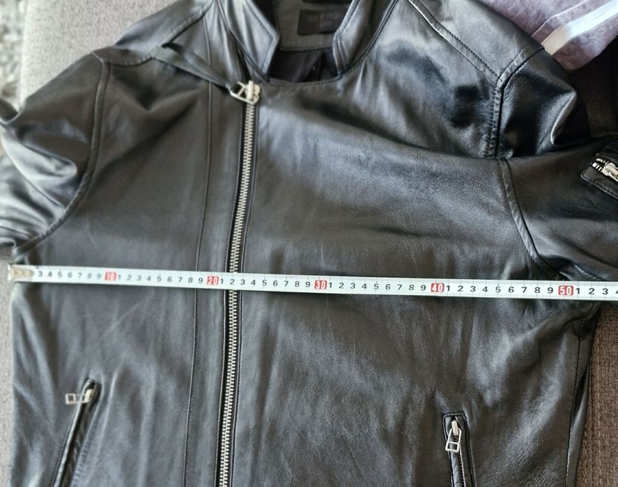 Мъжко кожено яке TIGER OF SWEDEN  (M)  80€