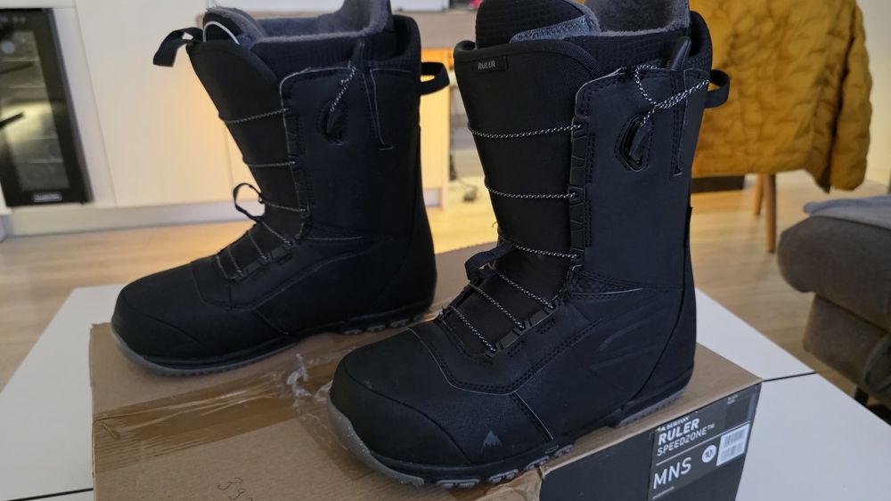 Boot snowboard Burton Ruller 43.5