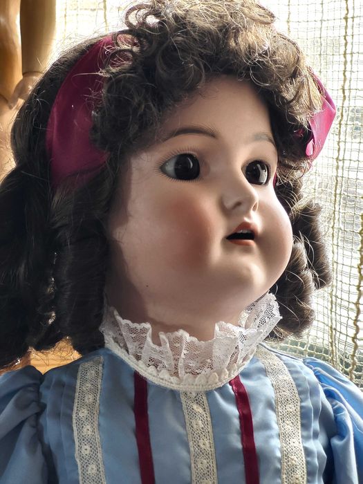 Много голяма 80 см антична немска кукла от Kämmer & Reinhardt.