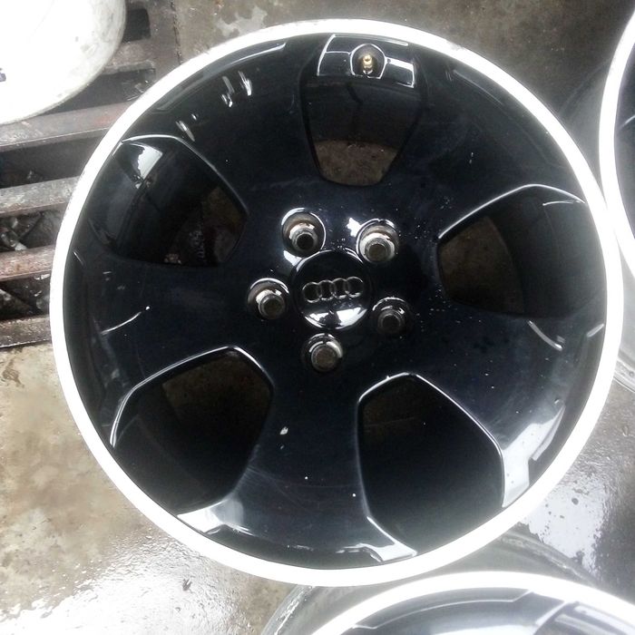 Оригинални алуминиеви джанти за Ауди 5х112 7х17 ет56