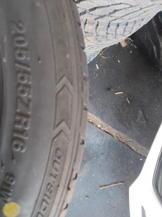 Продам шины в комплекте