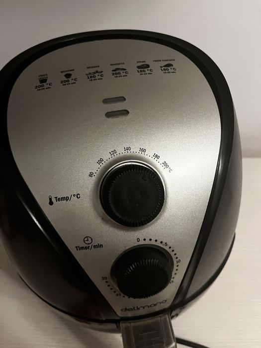Vând air fryer delimano