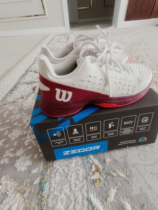 Красовки для большого тенниса Wilson
