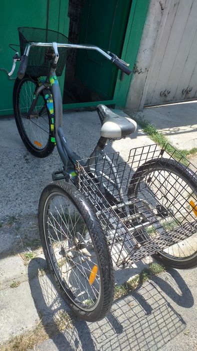 Продам трёх колесный велосипед для взрослых