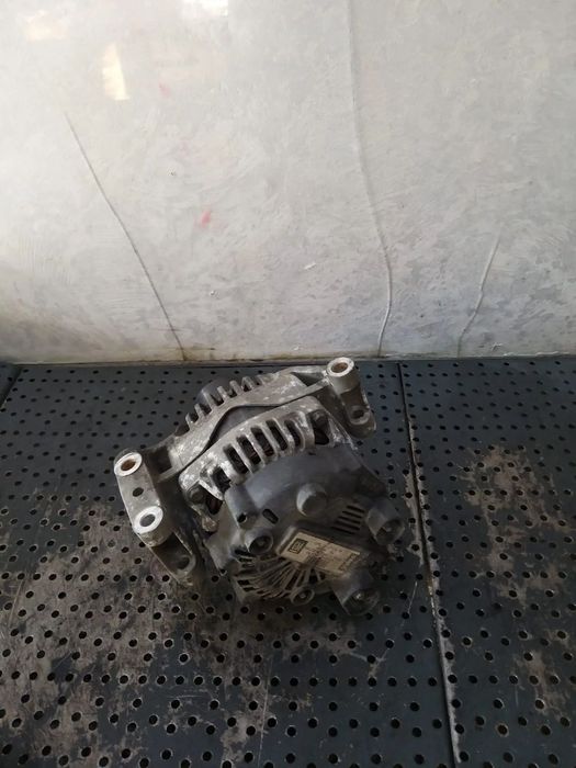 Alternator 1.3 cdti opel agila 13117278yp 2542850a
