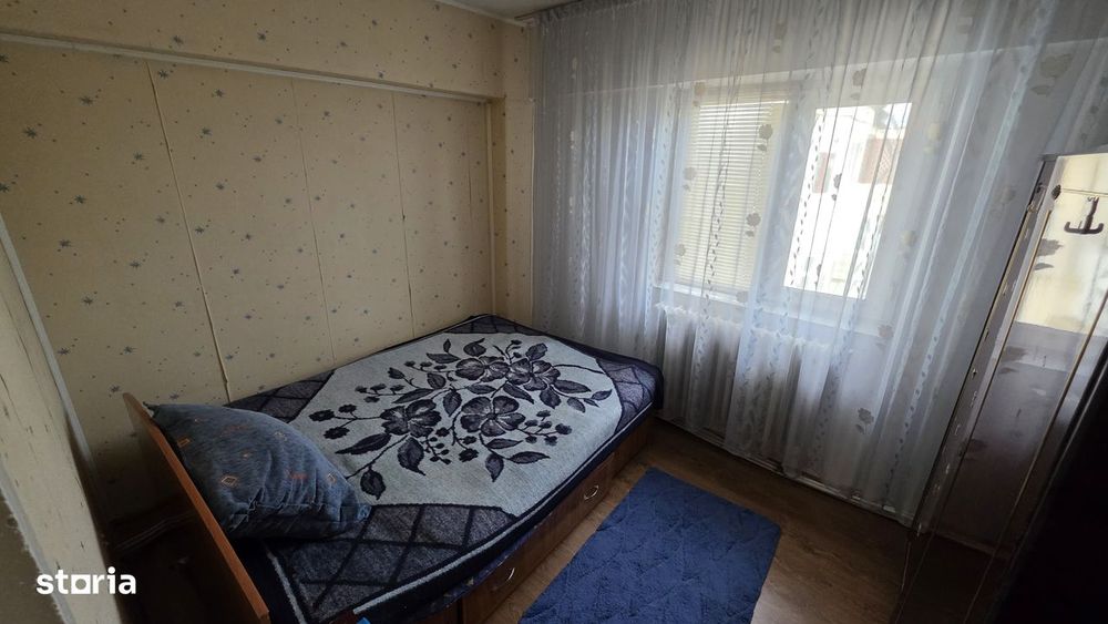 Vand ap cu 3 camere str. Musetelului