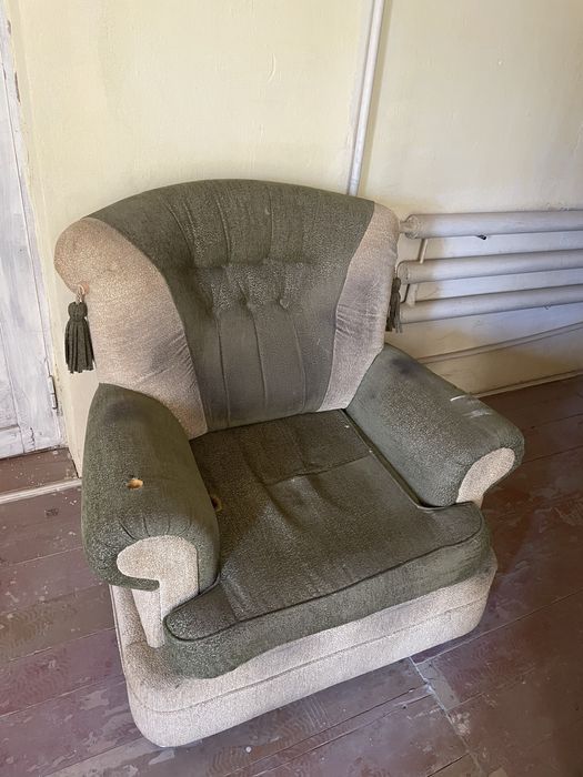 Кресла , диван и кровать