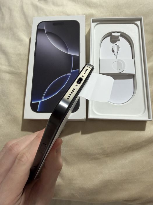 iPhone 16 Pro Max 512GB