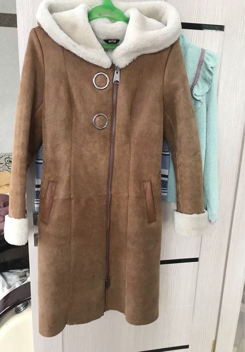 Продам натуральную дубленку 44 р