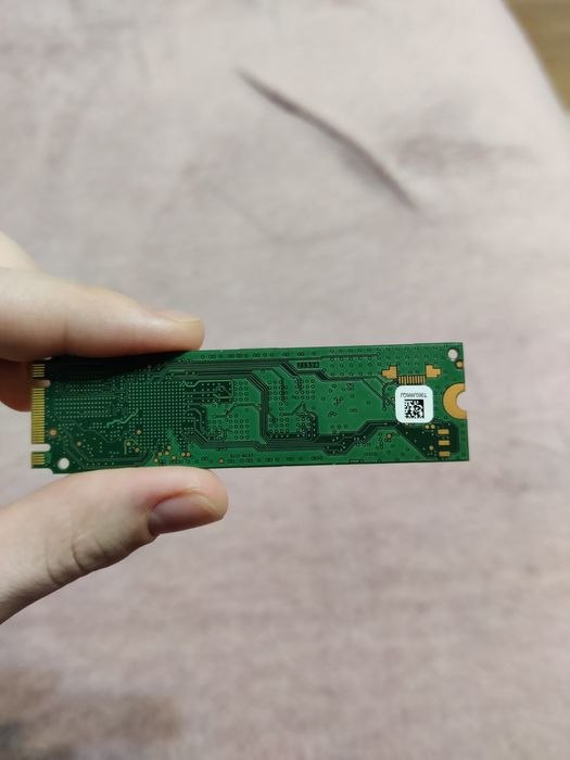 Vând SSD M2 256GB