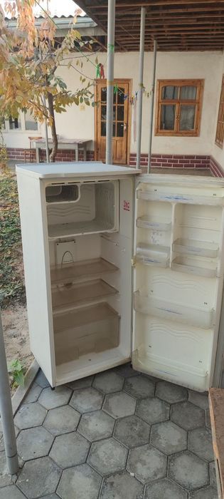 Продам ХОЛОДИЛЬНИК в отличном состоянии
