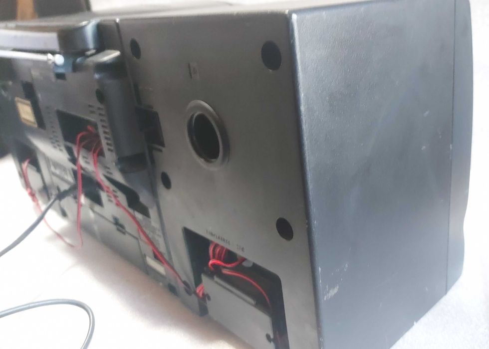 Panasonic RX-DT600 двукасетъчен радиокасетофон със CD плейър