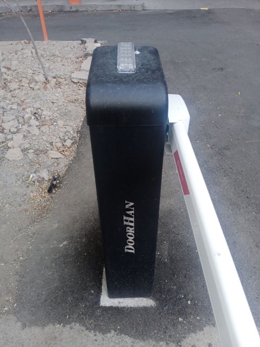 Шлагбаум DoorHan barrier-PRO