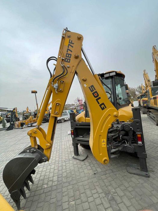 Эксковатор-Погрузчик B877F