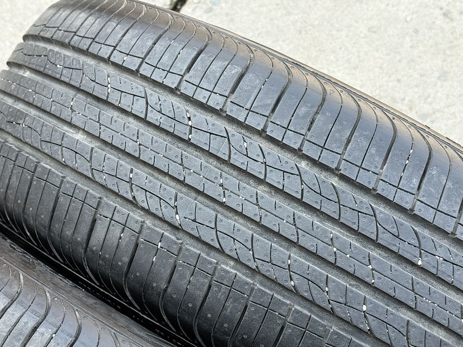 215|55 R18. Комплект шин.