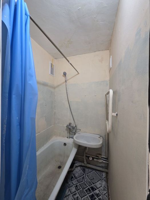 Срочно продаётся 2х комнатная квартира