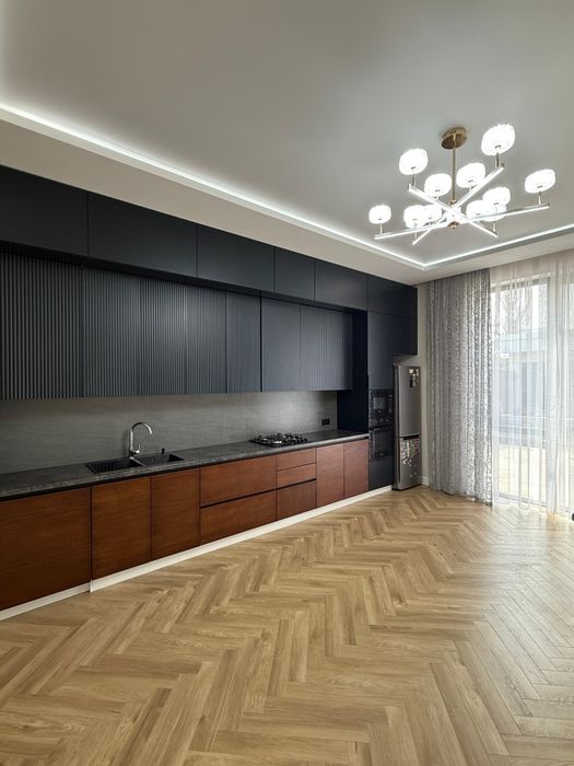 Продаётся дом в самом центре Шымкента