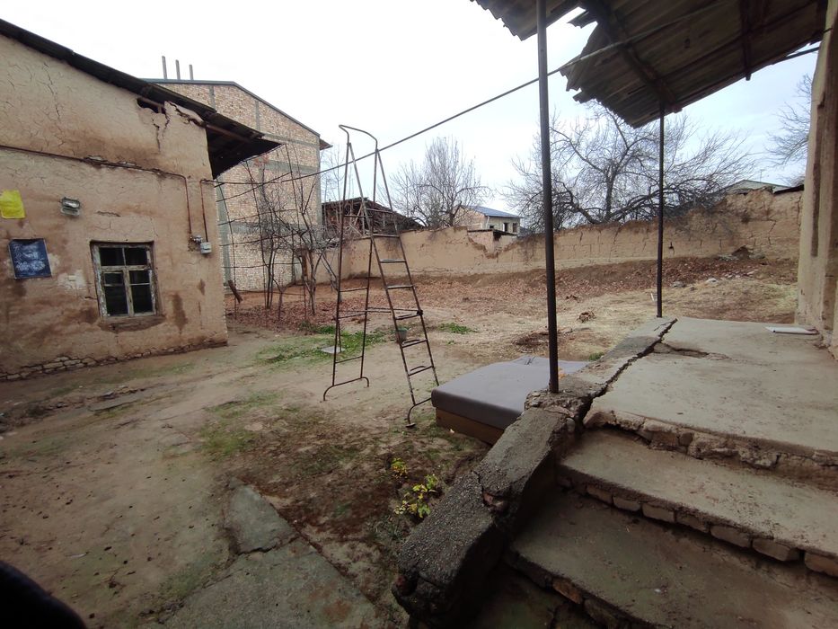 Uy yer sotiladi 4.2 sotix