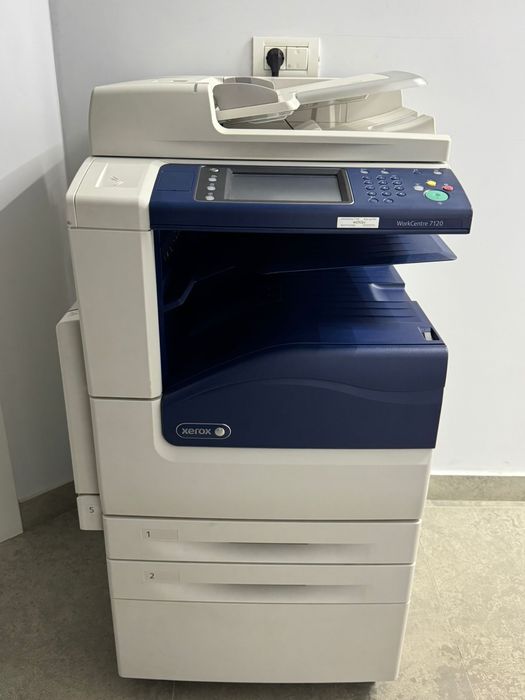 De vanzare imprimanta Xerox 7120