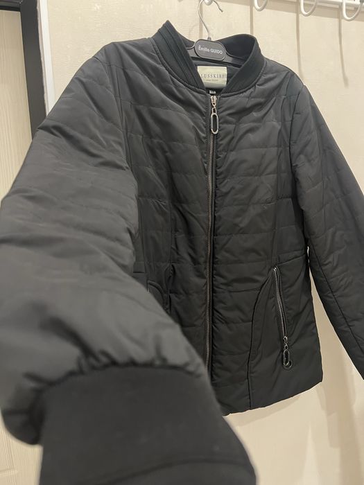 Продается бомбер.