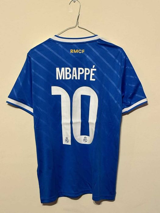 Тениска на Real Madrid с Mbappe и баджове на Шампионска Лига! - НОВА!