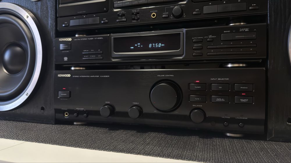 Linie Kenwood cu boxe Unitra