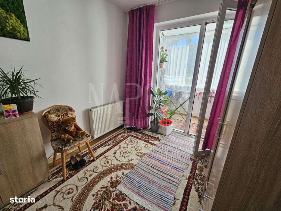 Apartament o camera de vanzare in Floresti — fotografia 1