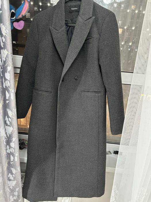 Продам пальто 9900