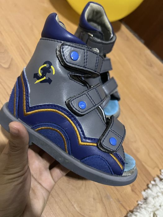 Ортопедический детский обувь