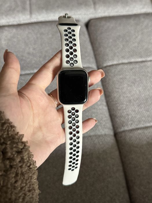 Оригинальные Apple watch se