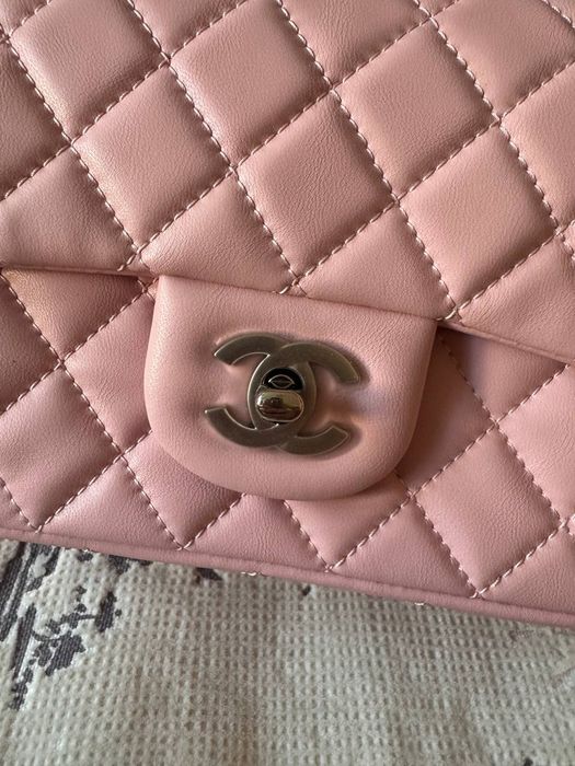 Нова чанта на Chanel