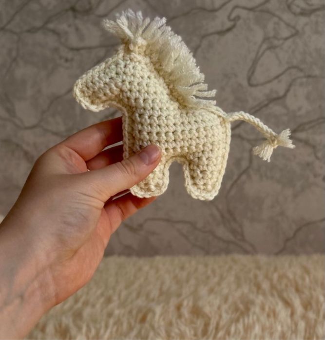 Елочная игрушка / гирлянда ручной вязки