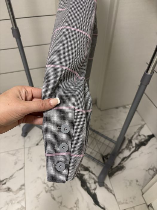 Сиво каре сако M