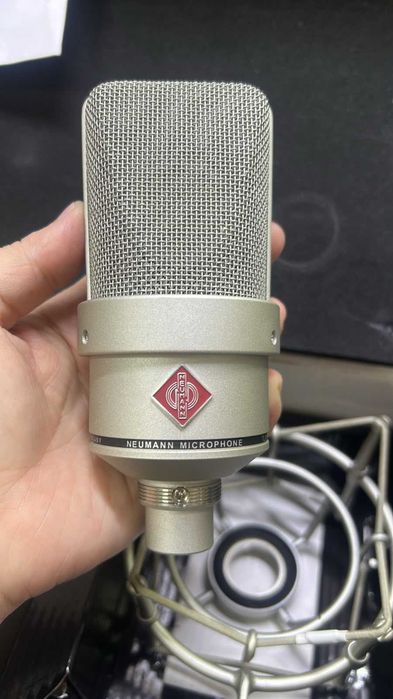 Микрофон: Neumann;  TLM  103   (Алматы) 109/7315