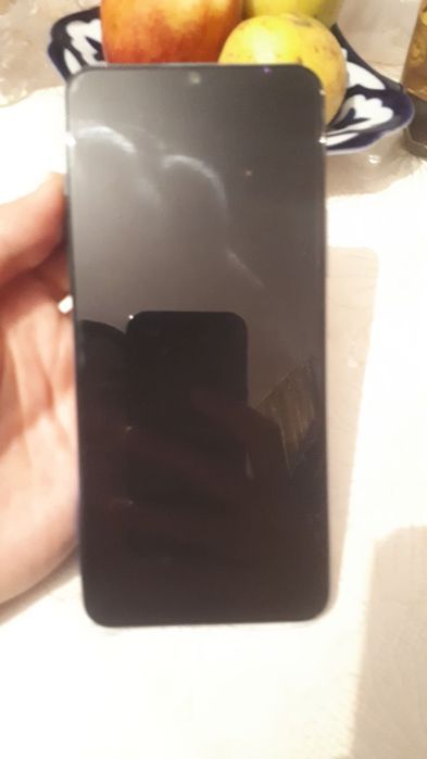 Vivo Y53s 8/128 GB  Srochno sotiladi.