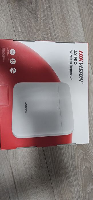 Hikvision wireless repeater AX pro