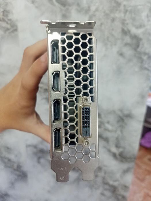 Видеокарта 1060 3 gb palit