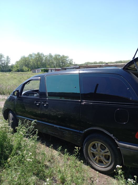 Продам Toyota Estima Lusida 1994г.