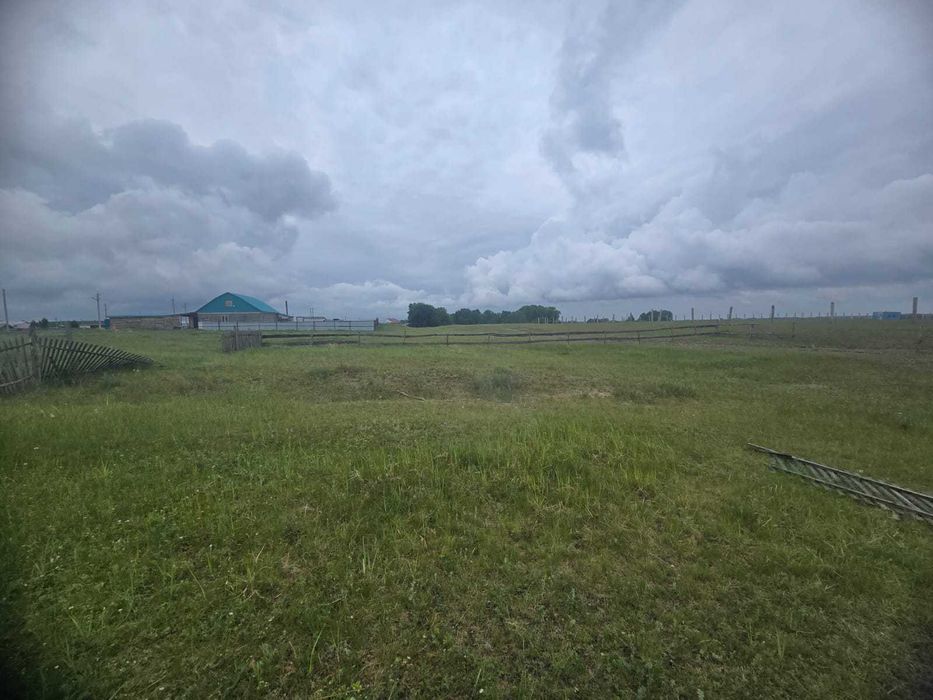 Участок 10 соток, Байтерек