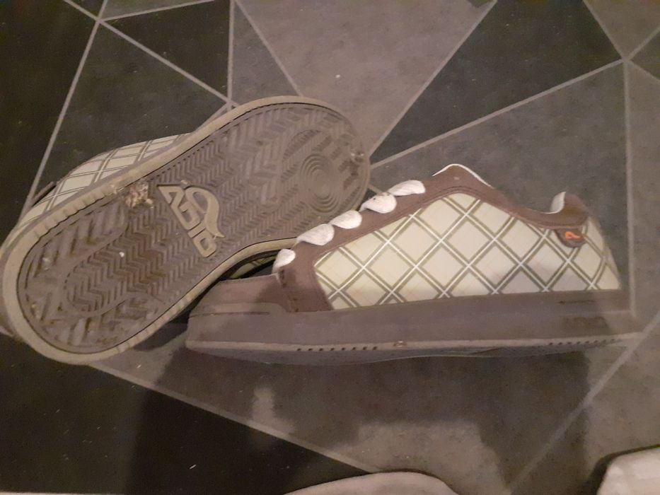 Обувь adio shoes