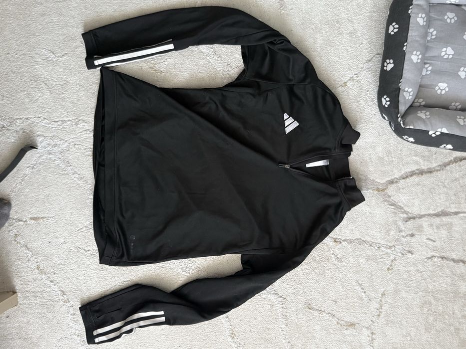 Ветровка adidas .