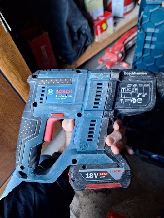 Перфоратор Bosch